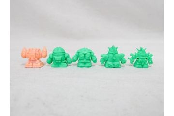昭和レトロ　当時物　BANDAI　バンダイ　SDガンダム　武器　パーツ　ガン消し　まとめて71個セット(GUNDAM、消しゴム、ガシャポン、フィギュア、おもちゃ、オモチャ、玩具)(R-076317)
