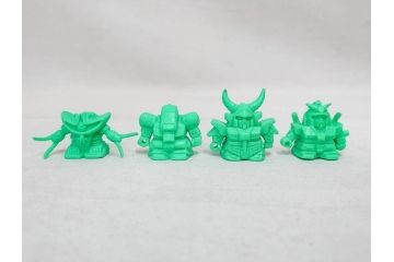 昭和レトロ　当時物　BANDAI　バンダイ　SDガンダム　武器　パーツ　ガン消し　まとめて71個セット(GUNDAM、消しゴム、ガシャポン、フィギュア、おもちゃ、オモチャ、玩具)(R-076317)