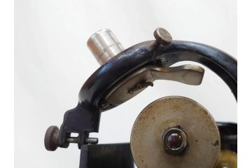ジャンク品　エジソン　EDISON FIRESIDE PHONOGRAPH　MODEL A　フォノグラフ　蓄音機(ホーン付き、ケース付き、蝋管再生機、MODEL-H 4 MINUTE、トーマス・アルバ・エジソン)(R-076318)
