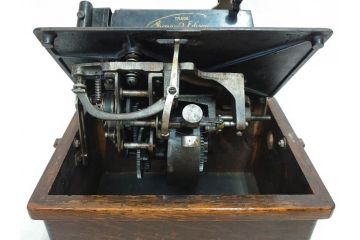 ジャンク品　エジソン　EDISON FIRESIDE PHONOGRAPH　MODEL A　フォノグラフ　蓄音機(ホーン付き、ケース付き、蝋管再生機、MODEL-H 4 MINUTE、トーマス・アルバ・エジソン)(R-076318)