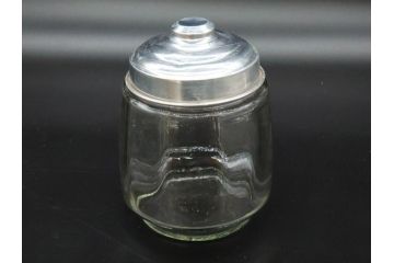 昭和レトロ　当時物　大正〜昭和初期　アルミ蓋　昔懐かしい雰囲気漂うガラス瓶3個セット(キャニスター、ガラスビン、硝子、菓子瓶、フタ付き)(R-076319)