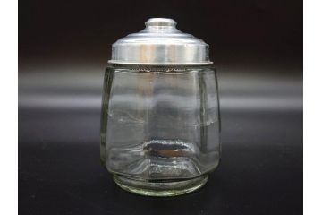 昭和レトロ　当時物　大正〜昭和初期　アルミ蓋　昔懐かしい雰囲気漂うガラス瓶3個セット(キャニスター、ガラスビン、硝子、菓子瓶、フタ付き)(R-076319)
