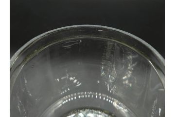 昭和レトロ　当時物　大正〜昭和初期　アルミ蓋　昔懐かしい雰囲気漂うガラス瓶3個セット(キャニスター、ガラスビン、硝子、菓子瓶、フタ付き)(R-076319)