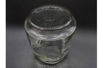昭和レトロ　当時物　大正〜昭和初期　アルミ蓋　昔懐かしい雰囲気漂うガラス瓶3個セット(キャニスター、ガラスビン、硝子、菓子瓶、フタ付き)(R-076319)