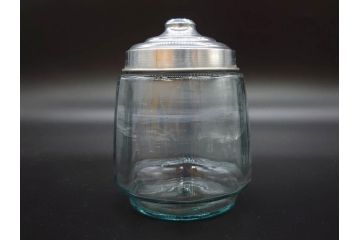 昭和レトロ　当時物　大正〜昭和初期　アルミ蓋　昔懐かしい雰囲気漂うガラス瓶3個セット(キャニスター、ガラスビン、硝子、菓子瓶、フタ付き)(R-076319)