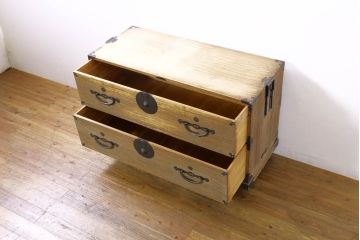 和製アンティーク　特注!!　上手物!!　明治〜大正　時代を感じさせない上質な造り込みの総桐二本松箪笥ローボード(ローチェスト、引き出し、衣装箪笥、整理タンス、テレビ台、テレビボード)(R-076321)