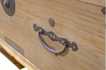 和製アンティーク　特注!!　上手物!!　明治〜大正　時代を感じさせない上質な造り込みの総桐二本松箪笥ローボード(ローチェスト、引き出し、衣装箪笥、整理タンス、テレビ台、テレビボード)(R-076321)