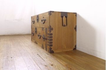 和製アンティーク　特注!!　上手物!!　明治〜大正　時代を感じさせない上質な造り込みの総桐二本松箪笥ローボード(ローチェスト、引き出し、衣装箪笥、整理タンス、テレビ台、テレビボード)(R-076322)