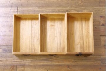 和製アンティーク　特注!!　上手物!!　明治〜大正　時代を感じさせない上質な造り込みの総桐二本松箪笥ローボード(ローチェスト、引き出し、衣装箪笥、整理タンス、テレビ台、テレビボード)(R-076322)
