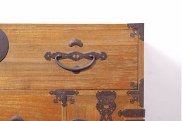 和製アンティーク　特注!!　上手物!!　明治〜大正　時代を感じさせない上質な造り込みの総桐二本松箪笥ローボード(ローチェスト、引き出し、衣装箪笥、整理タンス、テレビ台、テレビボード)(R-076322)