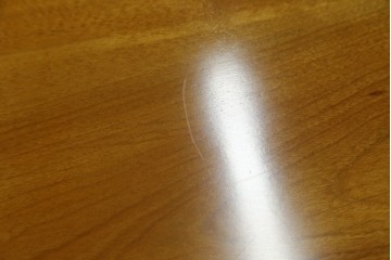 中古　美品　横浜クラシック家具ダニエル(Daniel)　LD(エルディー)シリーズ　A-321　どっしりとした重厚感のあるダイニングテーブル　(R-076323)