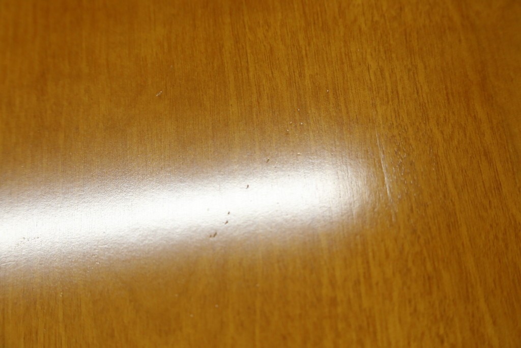 中古　美品　横浜クラシック家具ダニエル(Daniel)　LD(エルディー)シリーズ　A-321　どっしりとした重厚感のあるダイニングテーブル　(R-076323)