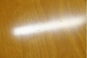 中古　美品　横浜クラシック家具ダニエル(Daniel)　LD(エルディー)シリーズ　A-321　どっしりとした重厚感のあるダイニングテーブル　(R-076323)