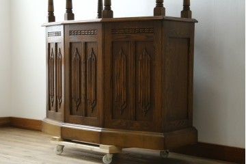 中古　イギリス製　Old Charm(オールドチャーム)　クラシカルな空間を演出するバーカウンター　(R-076325)