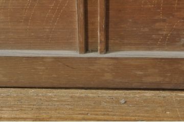 アンティーク建具　レトロな空間を演出する格子入りガラス戸2枚セット(引き戸、格子戸、ガラス帯戸)(R-076326)