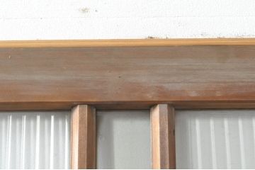 アンティーク建具　レトロな空間作りにおすすめなモールガラス入りガラス戸(引き戸)(R-076330)