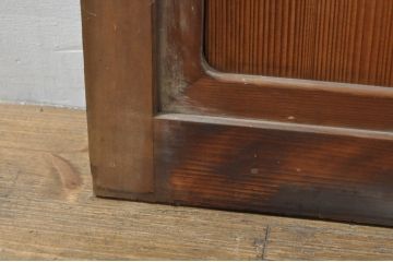 アンティーク建具　レトロな空間作りにおすすめなモールガラス入りガラス戸(引き戸)(R-076330)