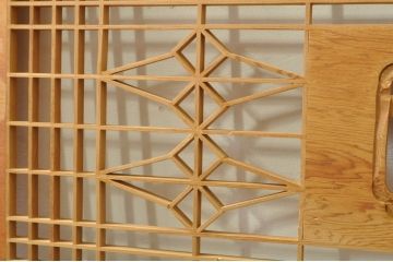 ビンテージ建具　松・鷲　彫刻と組子細工の組み合わせが美しい欄間2枚セット(明り取り、明かり取り、ランマ、ヴィンテージ)(R-076334)