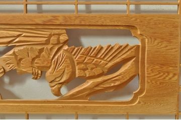 ビンテージ建具　松・鷲　彫刻と組子細工の組み合わせが美しい欄間2枚セット(明り取り、明かり取り、ランマ、ヴィンテージ)(R-076334)