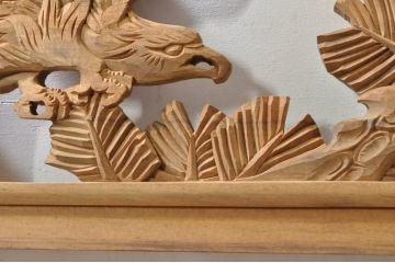 アンティーク建具　和の雰囲気を高める松と鷹の彫刻欄間2枚セット(明り取り、明かり取り)(R-076335)