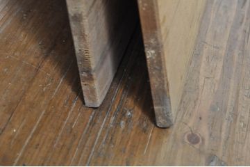 アンティーク建具　和の雰囲気を高める松と鷹の彫刻欄間2枚セット(明り取り、明かり取り)(R-076335)