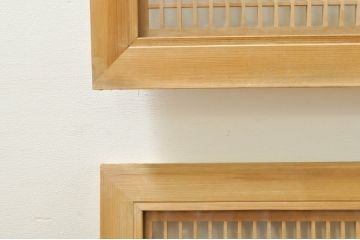 ビンテージ建具　両面ガラス　繊細な格子が目を惹く筬欄間2枚セット(明り取り、明かり取り、オサランマ、おさらんま、格子欄間、ヴィンテージ)(R-076337)