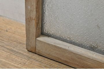 アンティーク建具　レトロ空間におすすめ!素朴な木味が魅力的なガラス窓2枚セット(引き戸、ガラス戸)(R-076339)