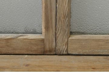 アンティーク建具　レトロ空間におすすめ!素朴な木味が魅力的なガラス窓2枚セット(引き戸、ガラス戸)(R-076339)