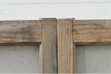 アンティーク建具　レトロ空間におすすめ!素朴な木味が魅力的なガラス窓2枚セット(引き戸、ガラス戸)(R-076340)