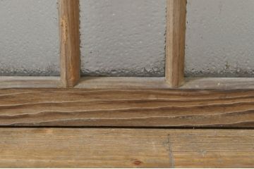 アンティーク建具　レトロ空間におすすめ!素朴な木味が魅力的なガラス窓2枚セット(引き戸、ガラス戸)(R-076340)