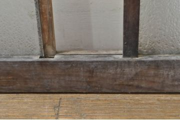 アンティーク建具　レトロ空間におすすめ!素朴な木味が魅力的なガラス窓2枚セット(引き戸、ガラス戸)(R-076340)