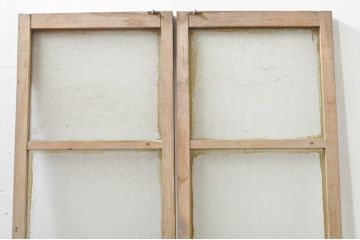 アンティーク建具　レトロな空間づくりにおすすめの両開き窓1対2枚セット(ガラス窓、ガラス戸、ガラス扉)(R-076345)