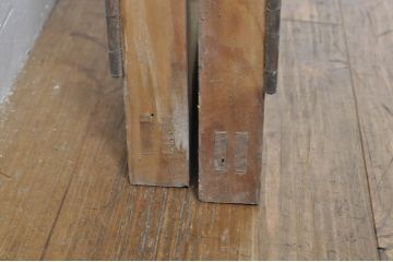 アンティーク建具　レトロな空間づくりにおすすめの両開き窓1対2枚セット(ガラス窓、ガラス戸、ガラス扉)(R-076345)