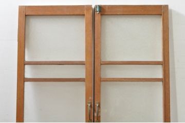アンティーク建具　ペイント仕上げ限定　レトロな空間づくりにおすすめの両開き窓1対2枚セット(ガラス窓、ガラス戸、ガラス扉)(R-076347)