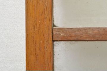 アンティーク建具　ペイント仕上げ限定　レトロな空間づくりにおすすめの両開き窓1対2枚セット(ガラス窓、ガラス戸、ガラス扉)(R-076347)