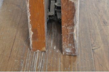 アンティーク建具　ペイント仕上げ限定　レトロな空間づくりにおすすめの両開き窓1対2枚セット(ガラス窓、ガラス戸、ガラス扉)(R-076347)
