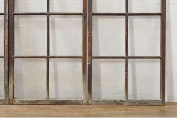 アンティーク建具　レトロ空間におすすめ!素朴な木味が魅力的なガラス窓4枚セット(引き戸、ガラス戸)(R-076350)
