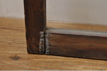 アンティーク建具　レトロ空間におすすめ!素朴な木味が魅力的なガラス窓4枚セット(引き戸、ガラス戸)(R-076350)