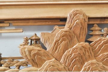 アンティーク建具　井波彫刻　壽山作　松の木と風情ある風景の図柄が美しい両面彫刻欄間2枚セット(明かり取り、明り取り)(R-076355)