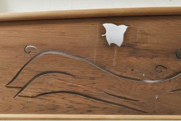 アンティーク建具　かわいらしい波千鳥の透かし彫り入り欄間2枚セット(明り取り、明かり取り)(R-076357)