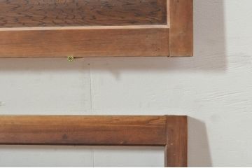 アンティーク建具　かわいらしい波千鳥の透かし彫り入り欄間2枚セット(明り取り、明かり取り)(R-076358)