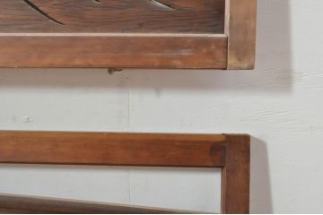 アンティーク建具　かわいらしい波千鳥の透かし彫り入り欄間2枚セット(明り取り、明かり取り)(R-076358)