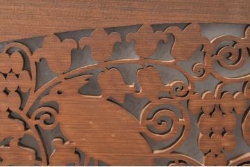 アンティーク建具　レンジャクと葡萄の透かし彫りがアクセントのガラス入り欄間2枚セット(明り取り、明かり取り)(R-076359)