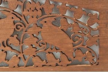 アンティーク建具　レンジャクと葡萄の透かし彫りがアクセントのガラス入り欄間2枚セット(明り取り、明かり取り)(R-076359)