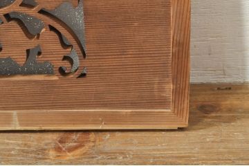 アンティーク建具　レンジャクと葡萄の透かし彫りがアクセントのガラス入り欄間2枚セット(明り取り、明かり取り)(R-076359)
