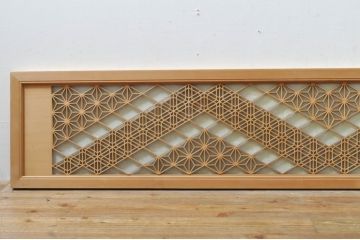ビンテージ建具　凝ったデザインが魅力的な障子付き組子欄間1枚(明かり取り、明り取り、ヴィンテージ)(R-076361)