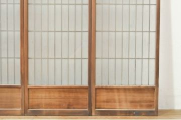 アンティーク建具　シンプルな佇まいが落ち着きのある空間を演出する格子入り書院戸4枚セット(窓、引き戸、ガラス戸)(R-076364)