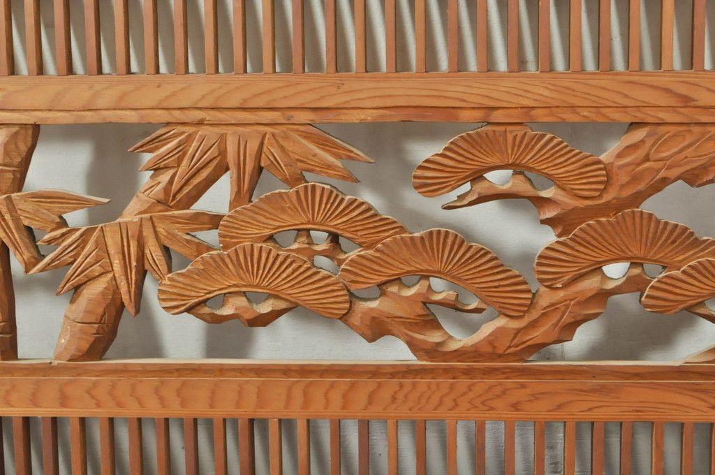 ビンテージ建具 松竹梅 和の空間を演出する彫刻入り組子欄間2枚セット(明り取り、明かり取り、彫刻欄間、ランマ、ヴィンテージ)(R-076368)