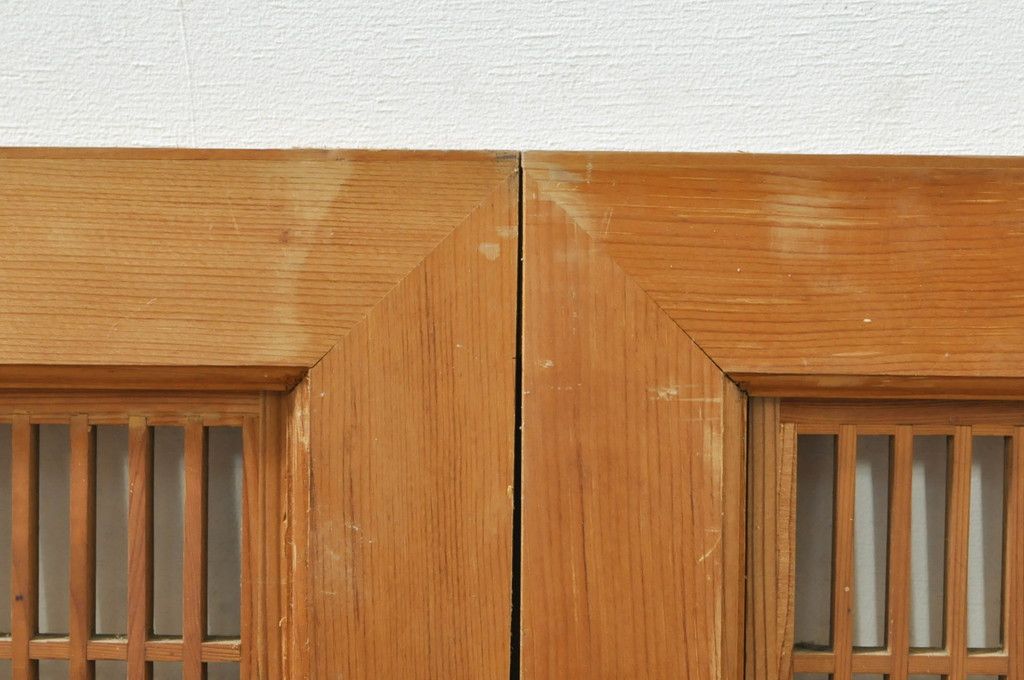 ビンテージ建具 松竹梅 和の空間を演出する彫刻入り組子欄間2枚セット(明り取り、明かり取り、彫刻欄間、ランマ、ヴィンテージ)(R-076368)