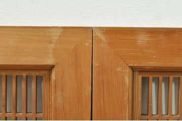 ビンテージ建具 松竹梅 和の空間を演出する彫刻入り組子欄間2枚セット(明り取り、明かり取り、彫刻欄間、ランマ、ヴィンテージ)(R-076368)